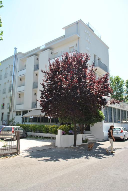 Hotel Marika Rimini Luaran gambar
