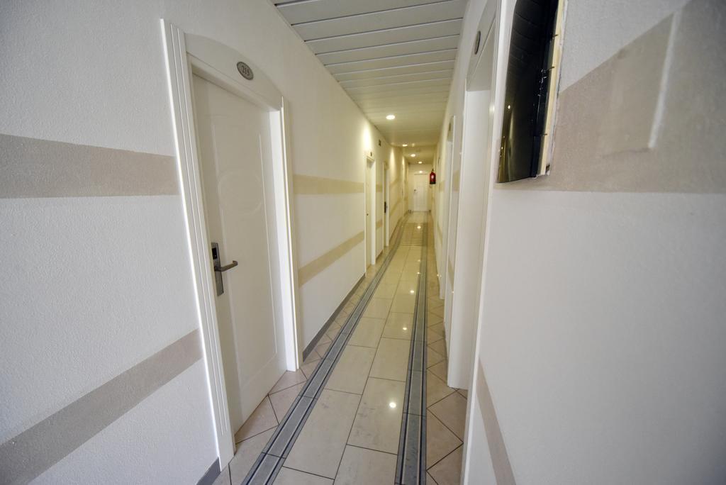 Hotel Marika Rimini Luaran gambar