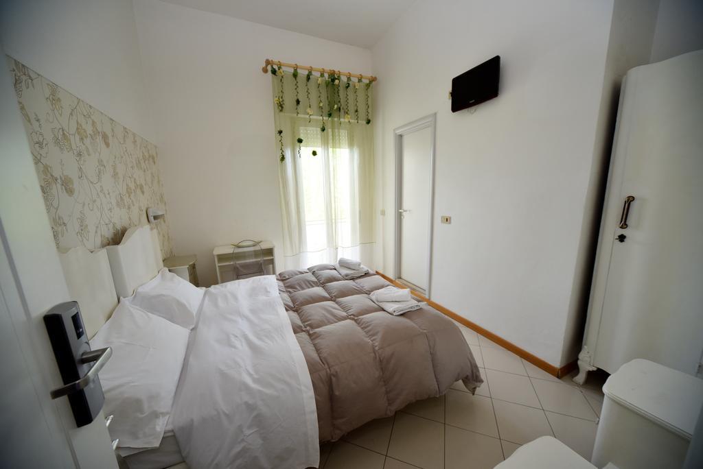 Hotel Marika Rimini Luaran gambar