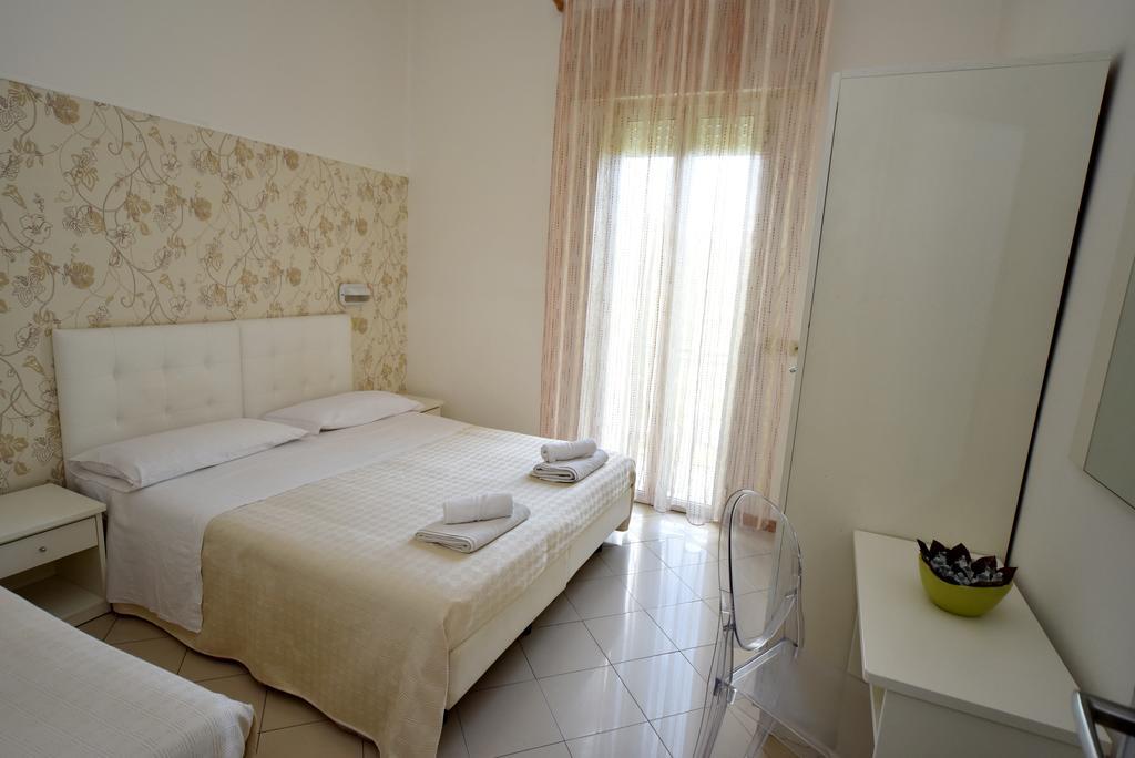 Hotel Marika Rimini Luaran gambar