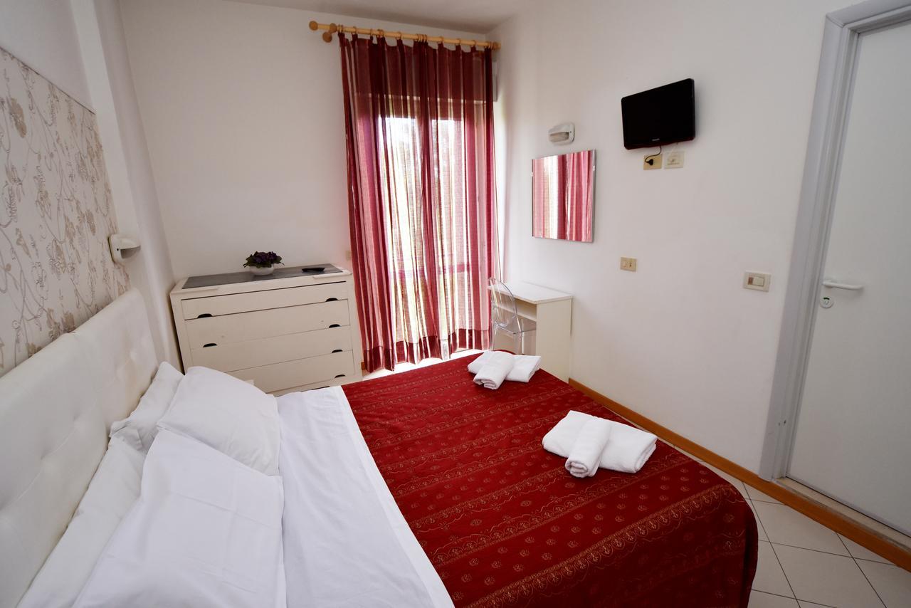 Hotel Marika Rimini Luaran gambar