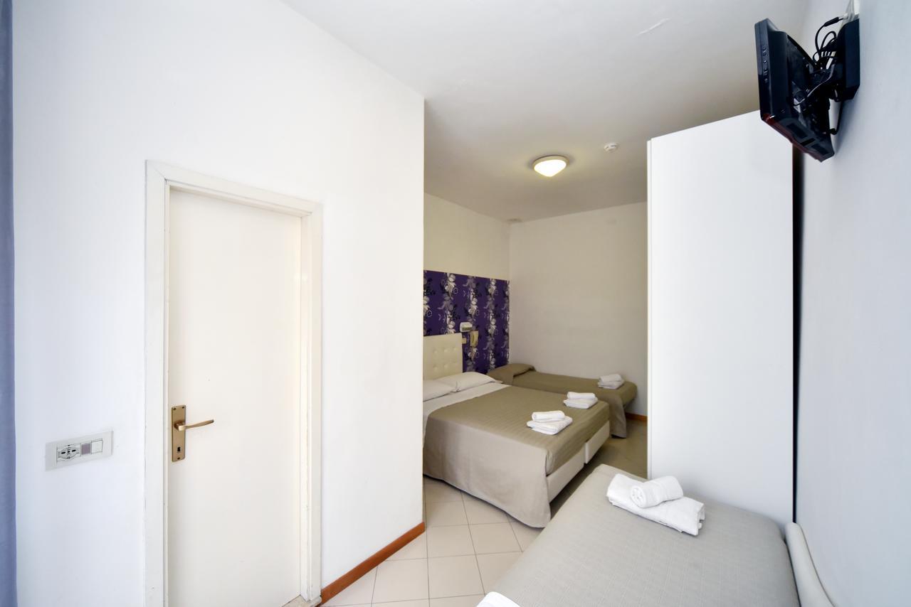 Hotel Marika Rimini Luaran gambar
