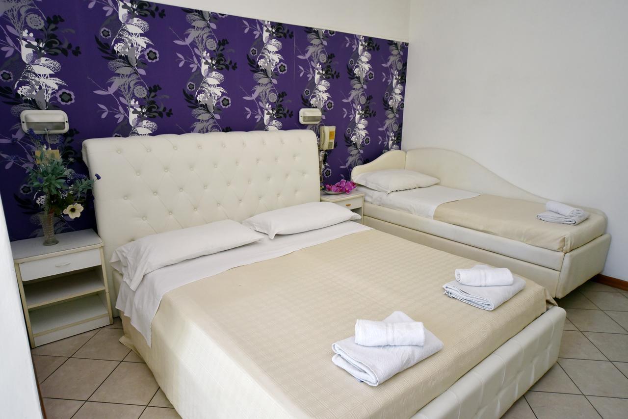 Hotel Marika Rimini Luaran gambar