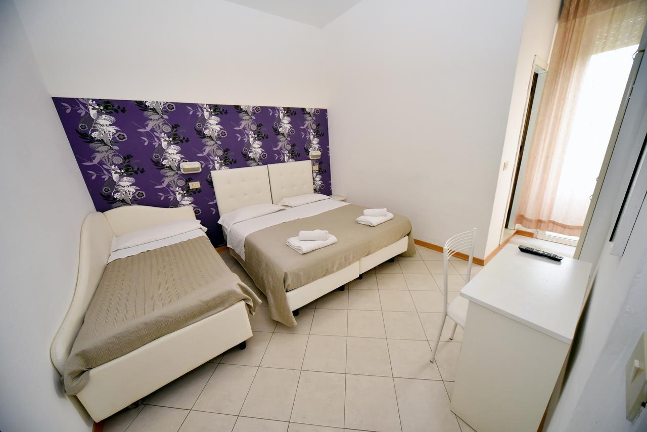 Hotel Marika Rimini Luaran gambar