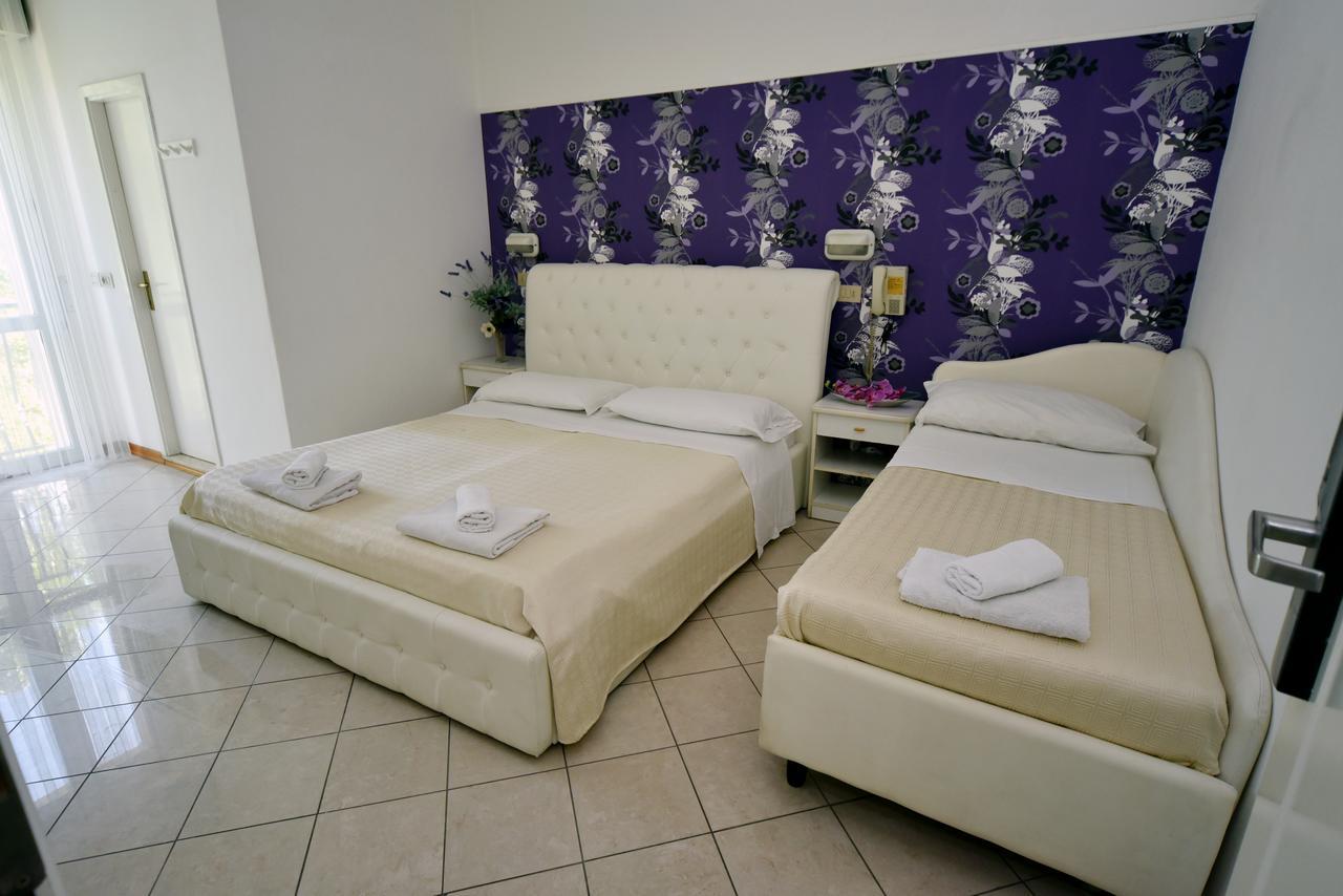 Hotel Marika Rimini Luaran gambar